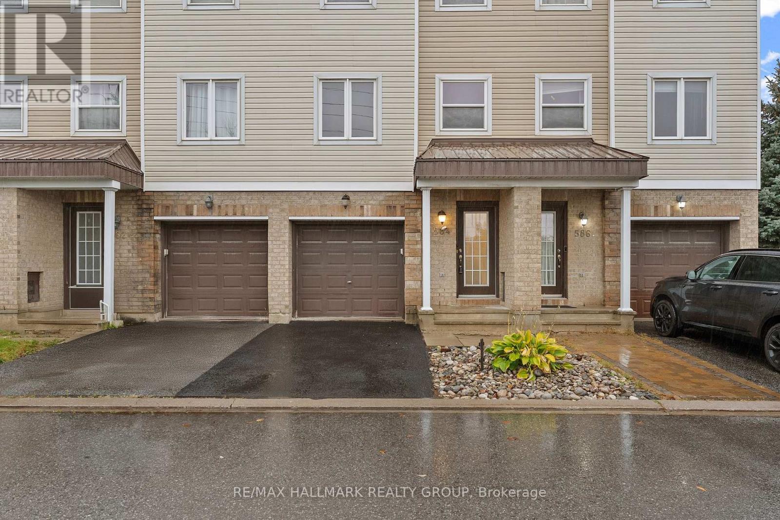 584 Simran Private, Ottawa, Ontario  K2J 0C8 - Photo 3 - X14084216