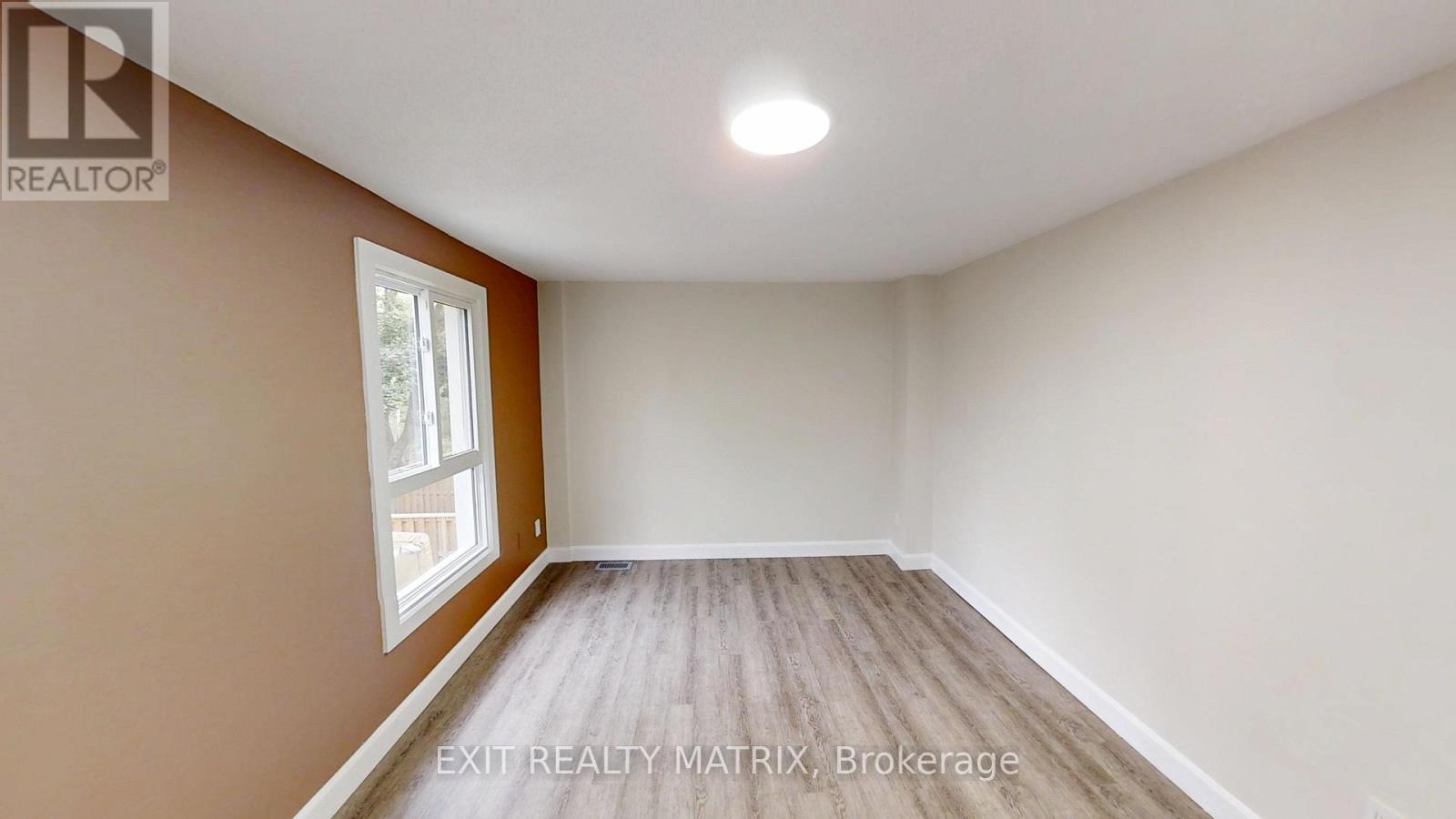 3217 Bannon Way, Ottawa, Ontario  K1T 1T2 - Photo 9 - X14084282