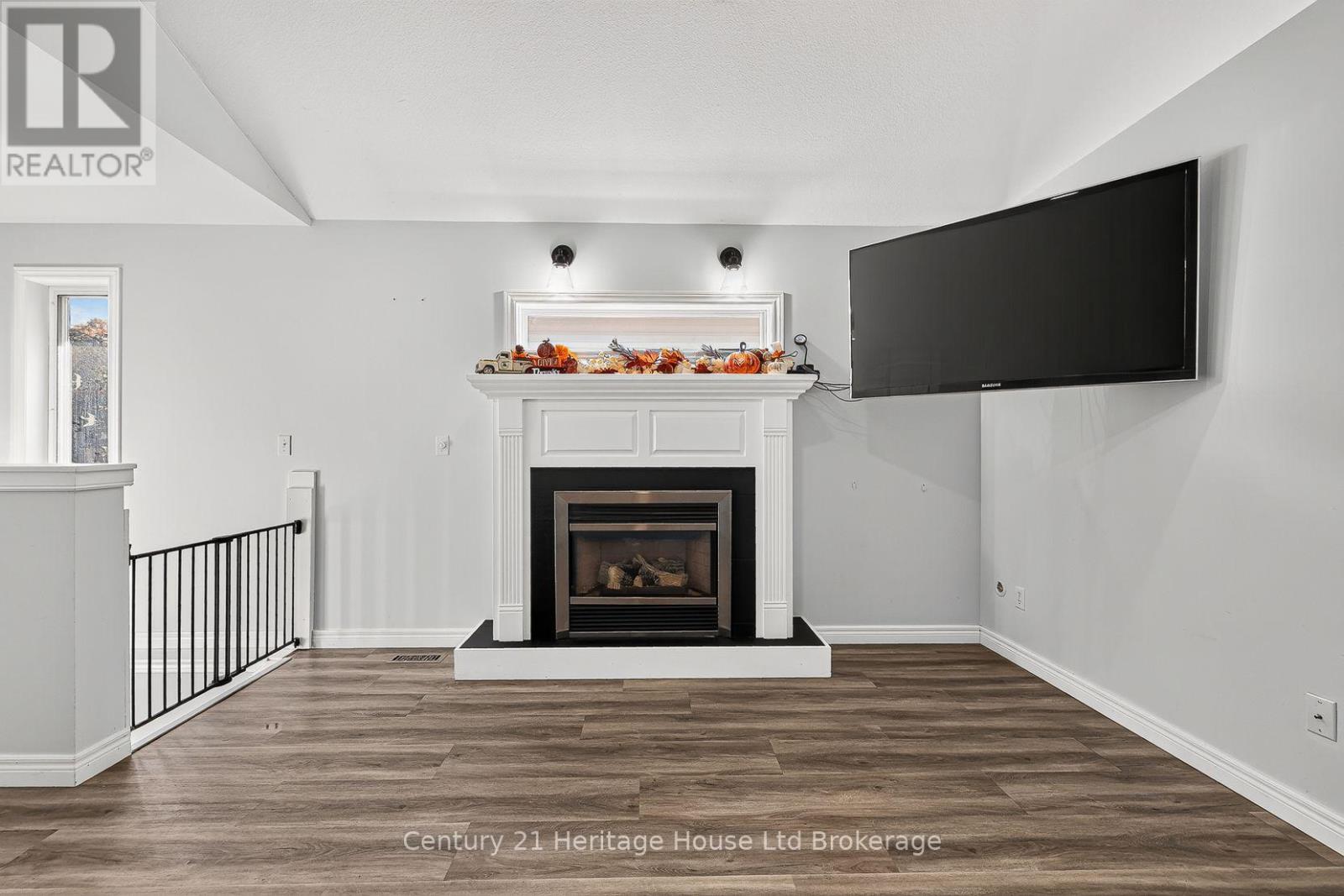 10 Potters Way, Woodstock, Ontario  N4S 8Z5 - Photo 12 - X14084264