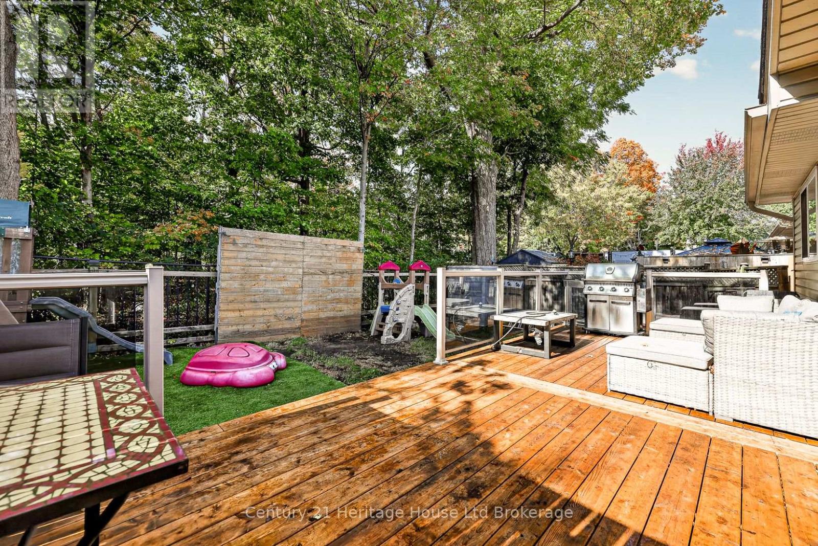 10 Potters Way, Woodstock, Ontario  N4S 8Z5 - Photo 5 - X14084264
