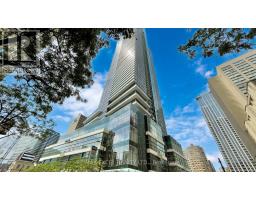 503 - 386 YONGE STREET, Toronto, Ontario
