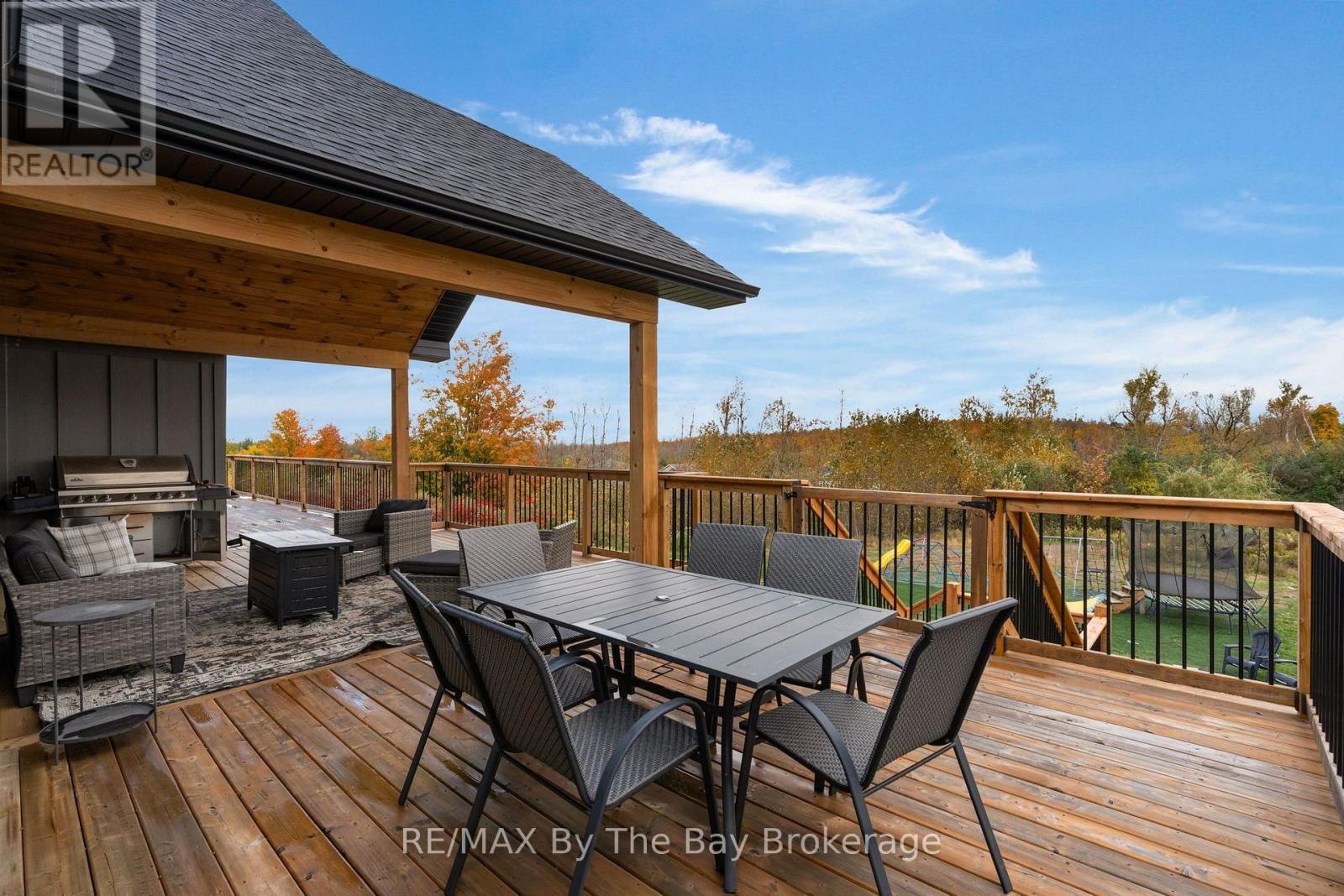 93 Moonstone Road E, Oro-Medonte, Ontario  L0K 1N0 - Photo 48 - S14084226
