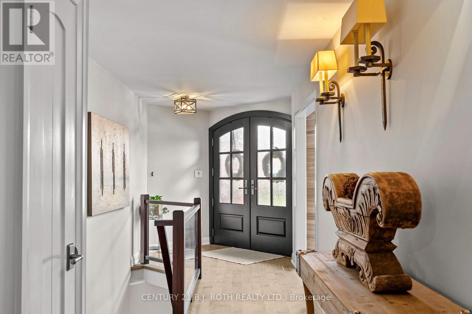 61 Orwell Crescent, Barrie (Letitia Heights), Ontario  L4N 6M6 - Photo 3 - S14084178