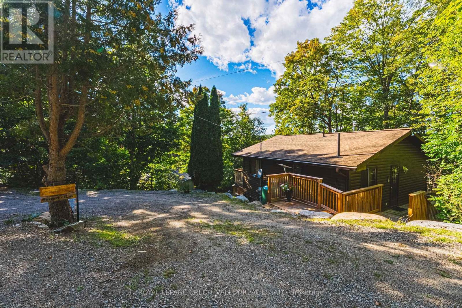 1064 WHISKEY JACK LANE, Algonquin Highlands, Ontario
