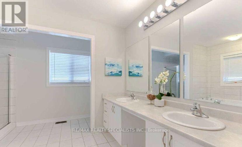 1479 Chretien Street, Milton, Ontario  L9E 1H2 - Photo 13 - W14084188