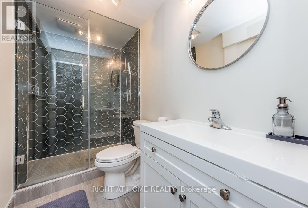 83 - 5958 Greensboro Drive S, Mississauga, Ontario  L5M 5Z9 - Photo 31 - W14084194