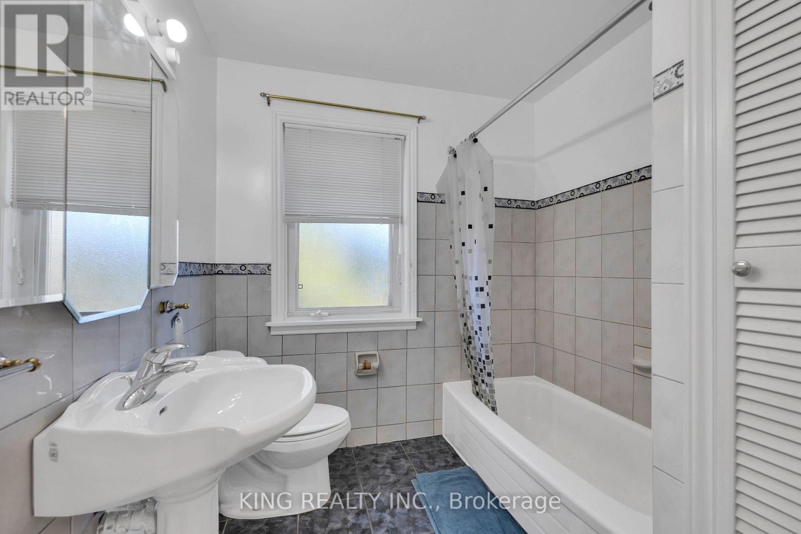 2604 Keele Street, Toronto, Ontario M6L 2P1 - Photo 18 - W14084292
