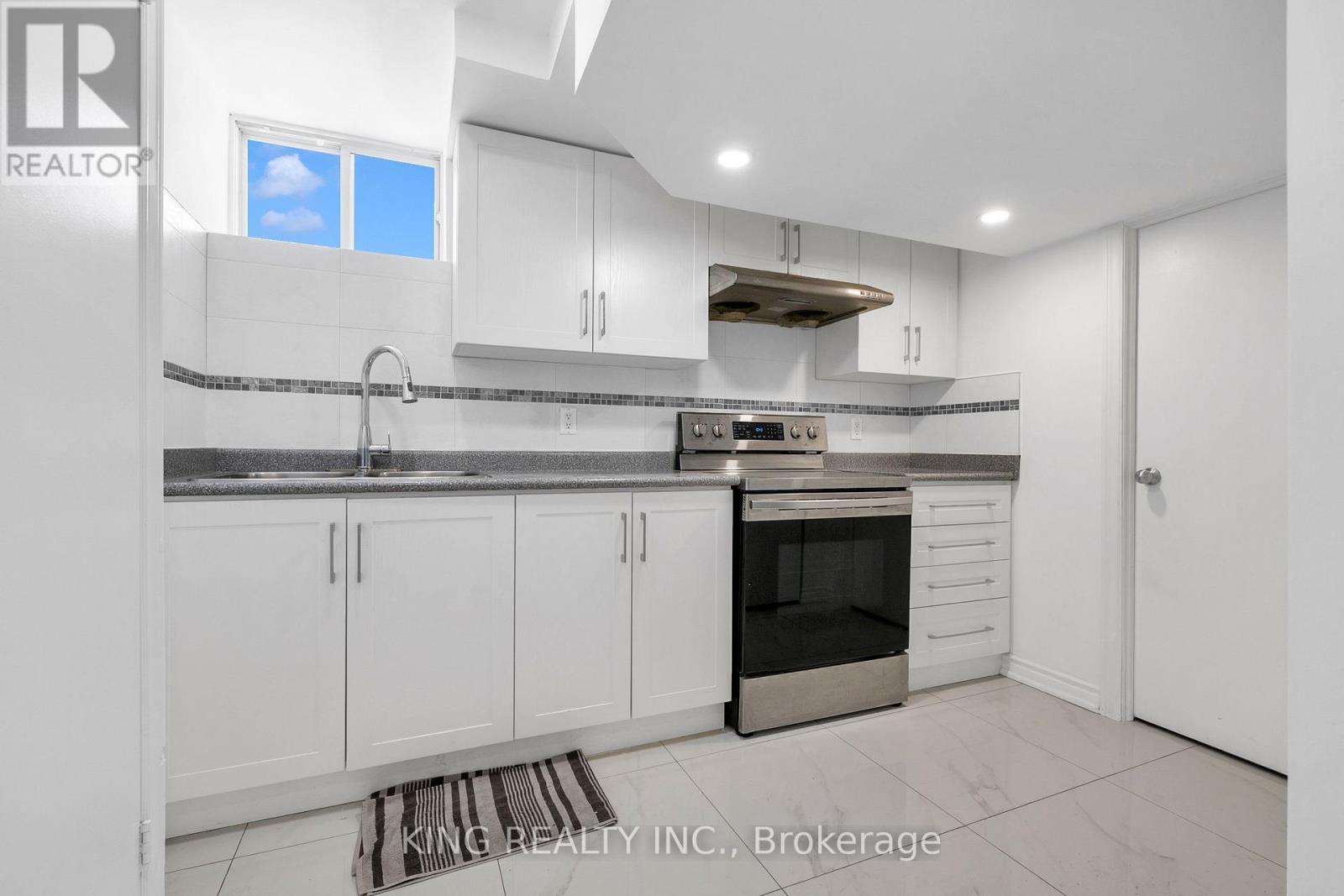 2604 Keele Street, Toronto, Ontario M6L 2P1 - Photo 22 - W14084292