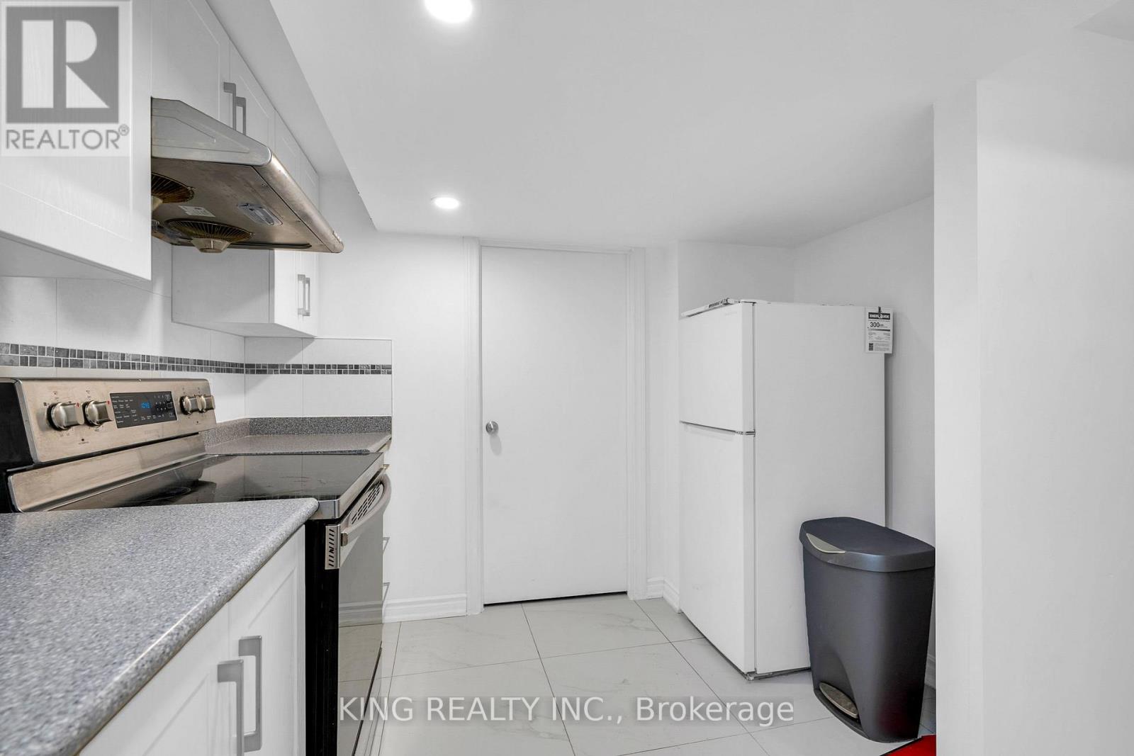 2604 Keele Street, Toronto, Ontario M6L 2P1 - Photo 23 - W14084292