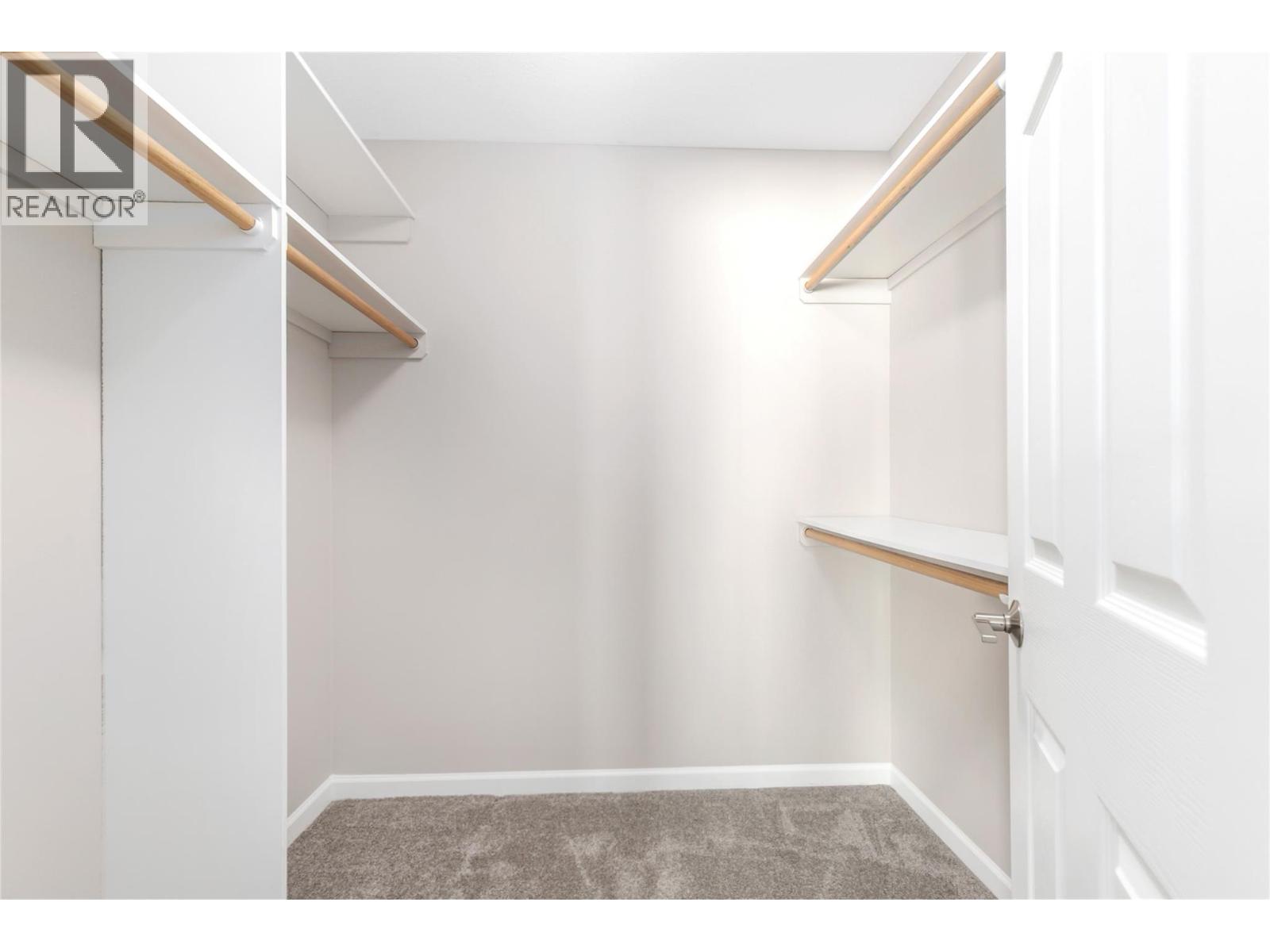 1329 Klo Road Unit# 404, Kelowna, British Columbia  V1W 3N9 - Photo 19 - 10403261