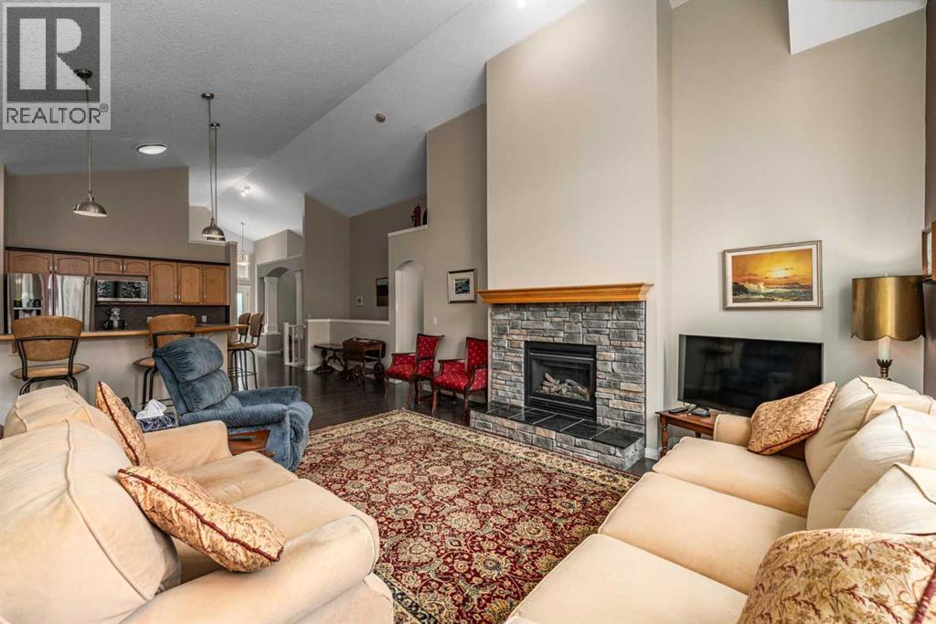 226 Tusslewood Terrace NW, Calgary, Alberta  T3L 2W5 - Photo 16 - A2351485