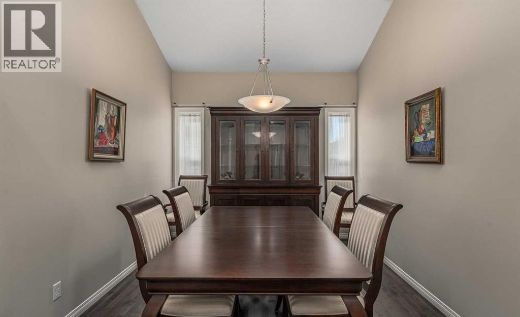 226 Tusslewood Terrace NW, Calgary, Alberta  T3L 2W5 - Photo 8 - A2351485
