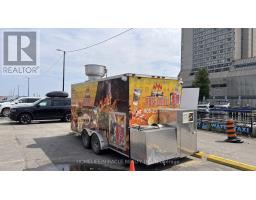 7 QUEENS QUAY, Toronto, Ontario