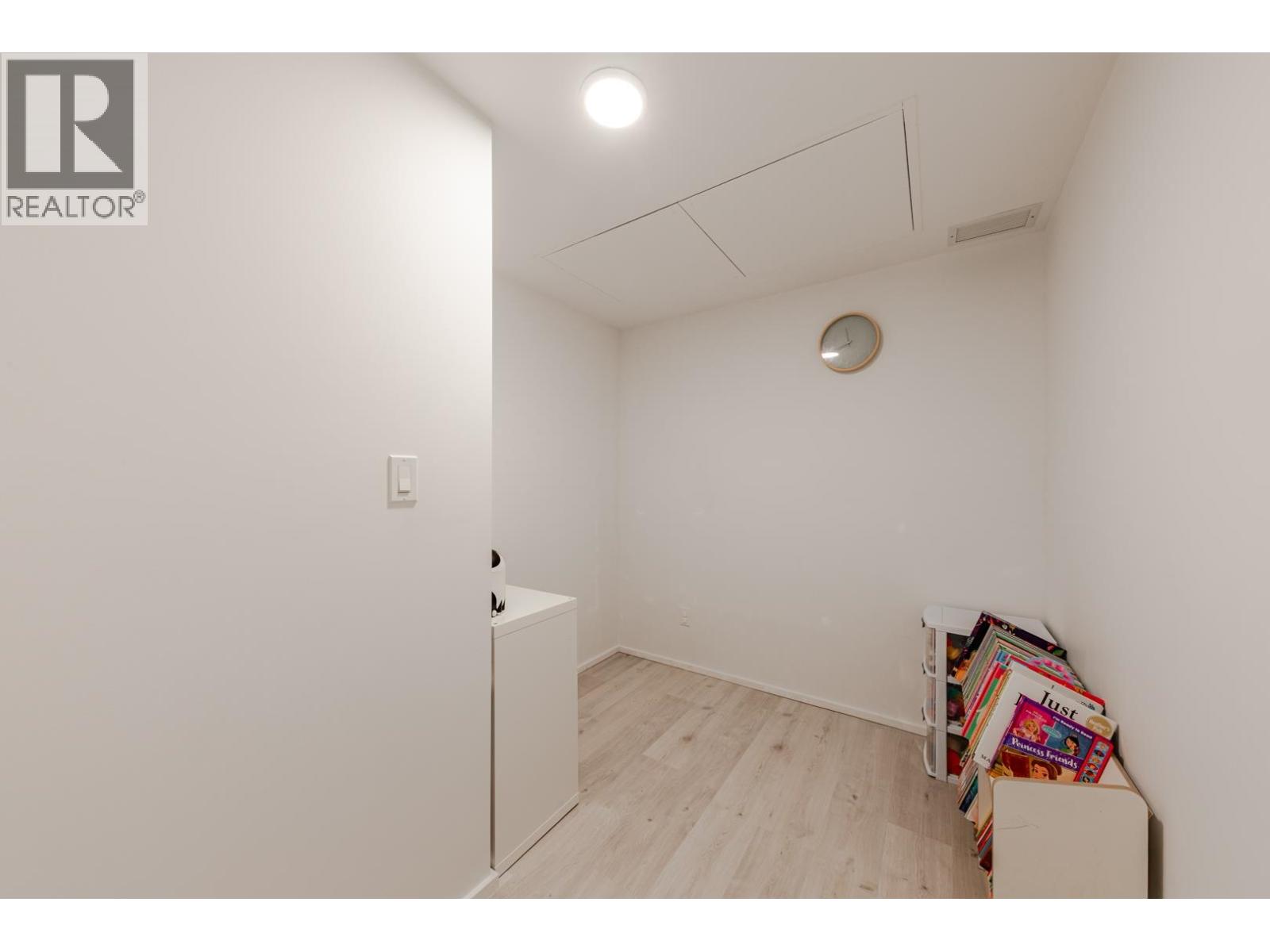 2001 3809 Evergreen Place, Burnaby, British Columbia  V3J 0M1 - Photo 7 - R3175500