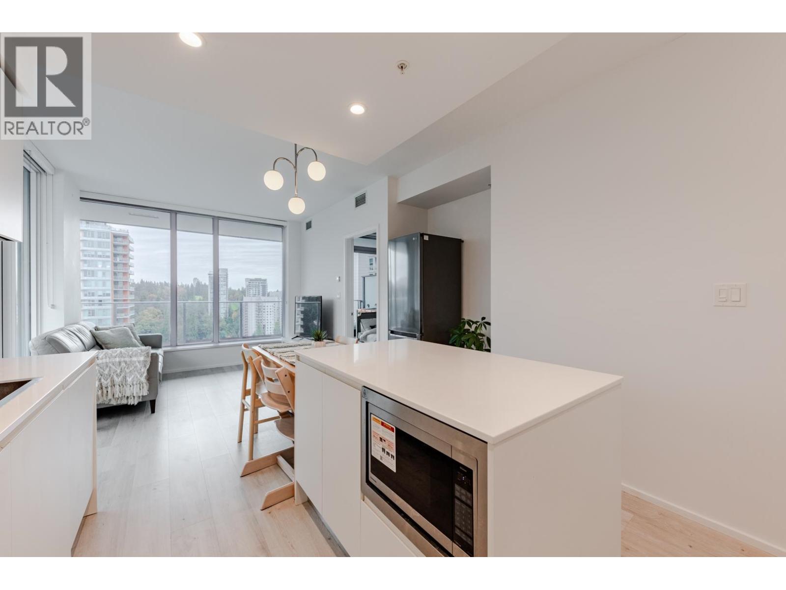 2001 3809 Evergreen Place, Burnaby, British Columbia  V3J 0M1 - Photo 10 - R3175500