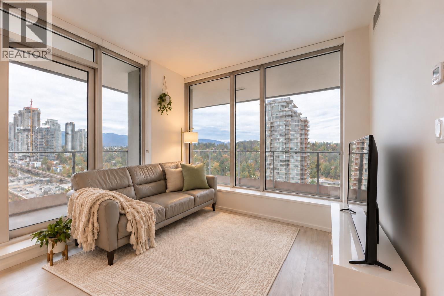 2001 3809 Evergreen Place, Burnaby, British Columbia  V3J 0M1 - Photo 12 - R3175500