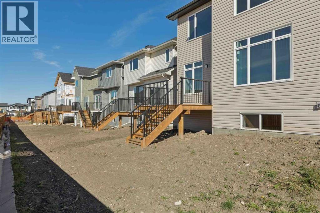76 Southborough Lane, Cochrane, Alberta  T4C 3J5 - Photo 48 - A2344772