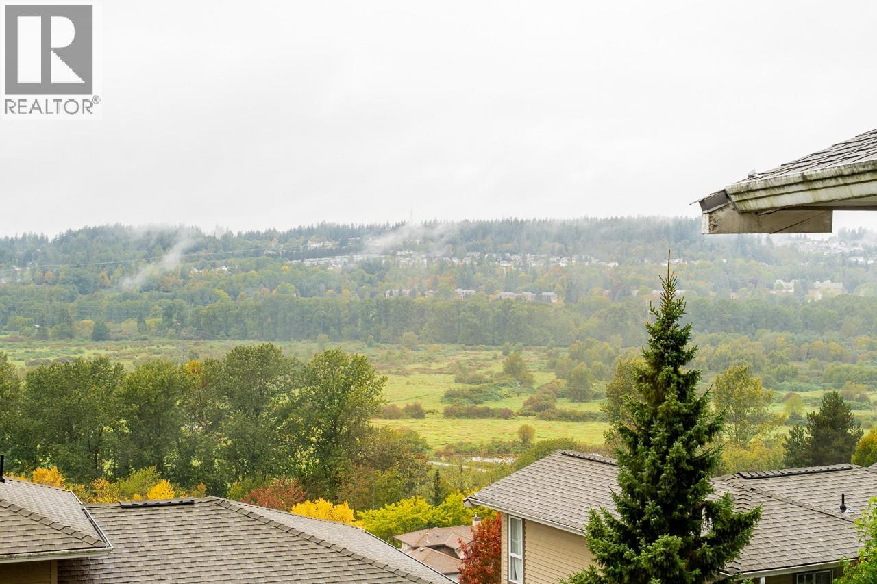 1120 Bennet Drive, Port Coquitlam, British Columbia  V3C 6H2 - Photo 2 - R3174975