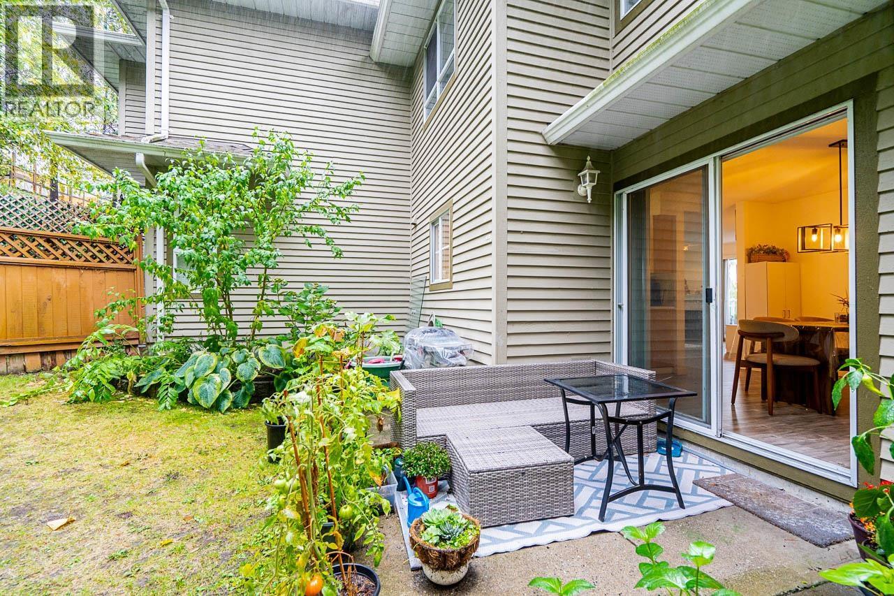 1120 Bennet Drive, Port Coquitlam, British Columbia  V3C 6H2 - Photo 4 - R3174975
