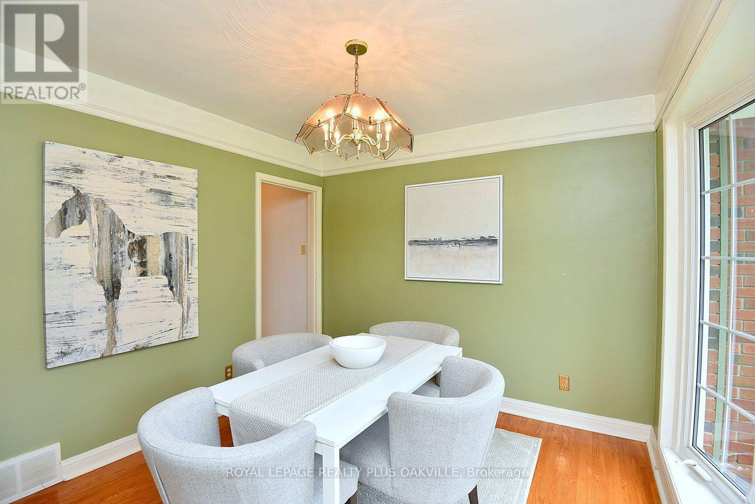 274 Belvenia Road, Burlington, Ontario  L7L 2G4 - Photo 13 - W13883838