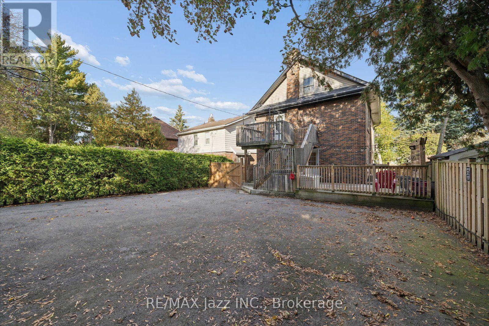390 Mary Street N, Oshawa, Ontario  L1G 5E1 - Photo 42 - E14084356