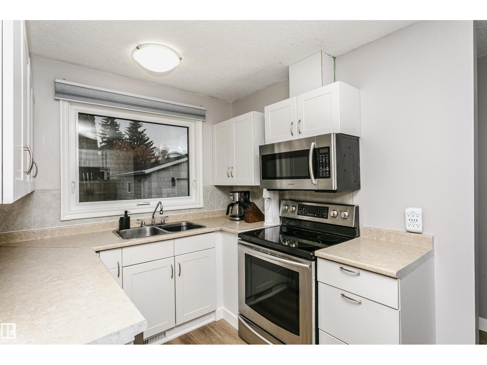 10435 35A AV NW