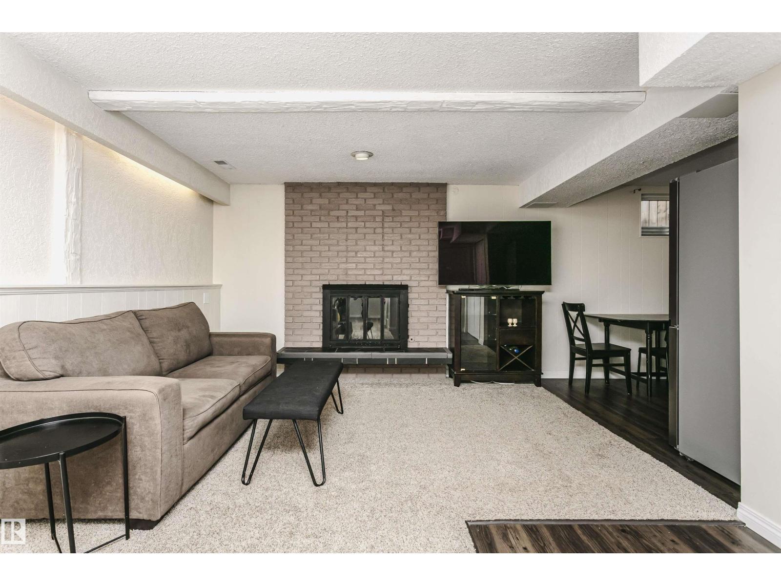 10435 35A AV NW