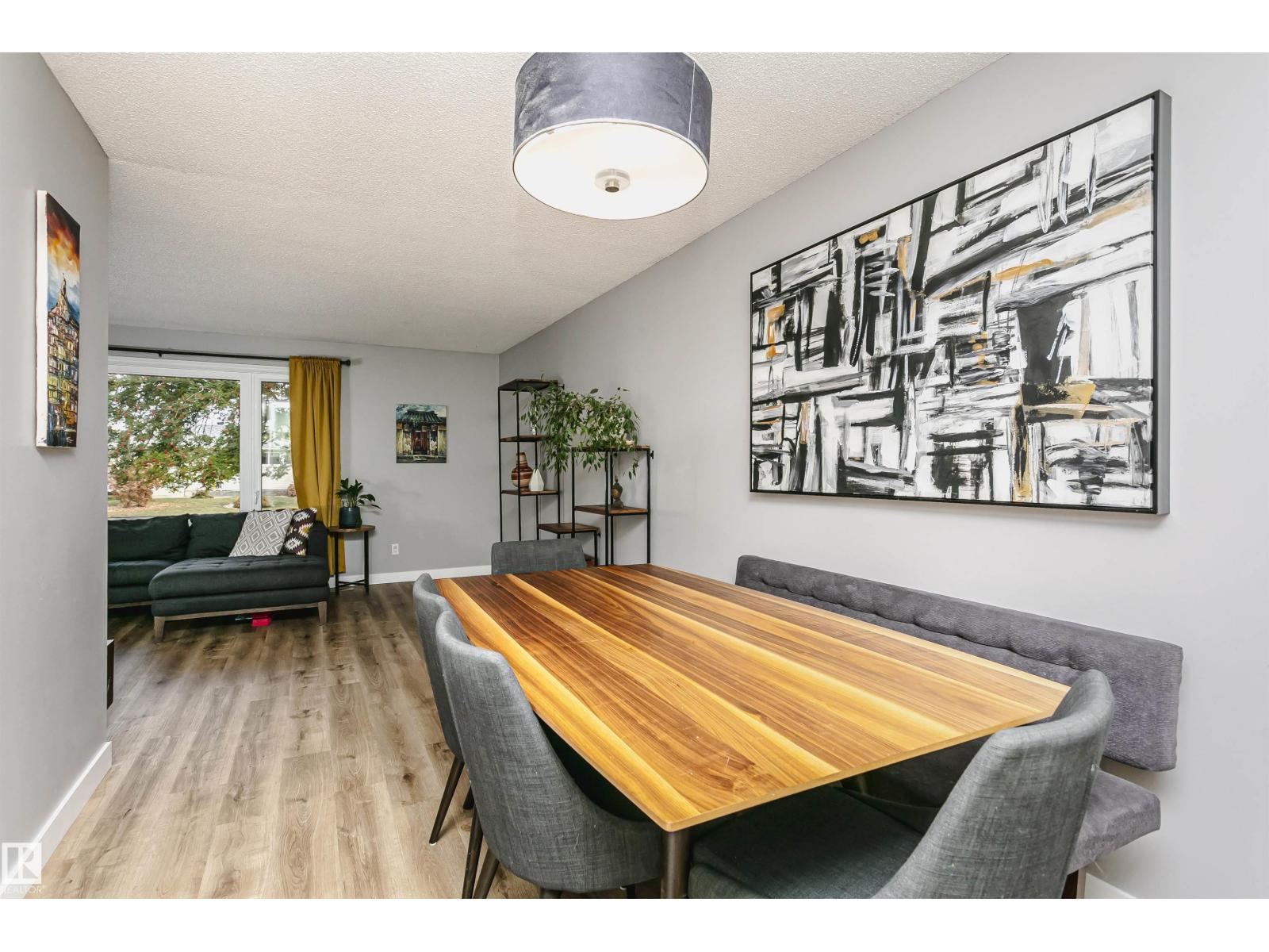 10435 35A AV NW