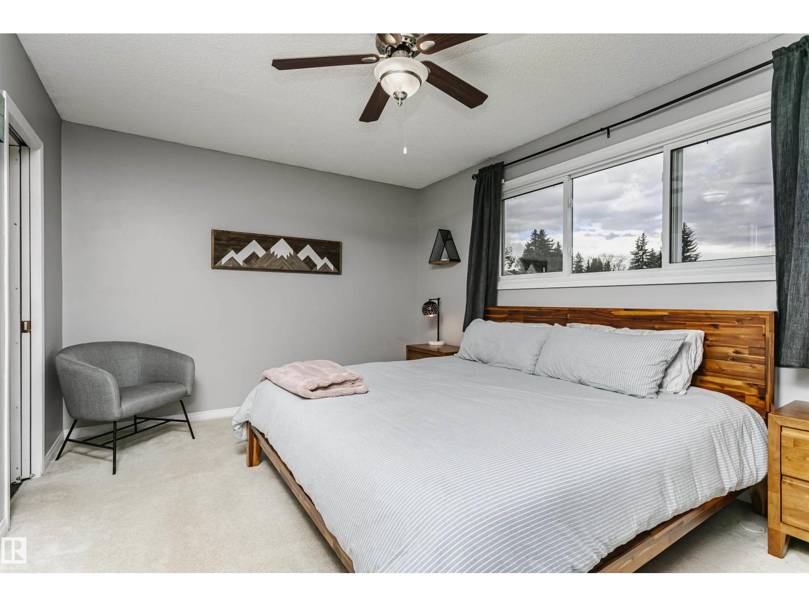 10435 35A AV NW