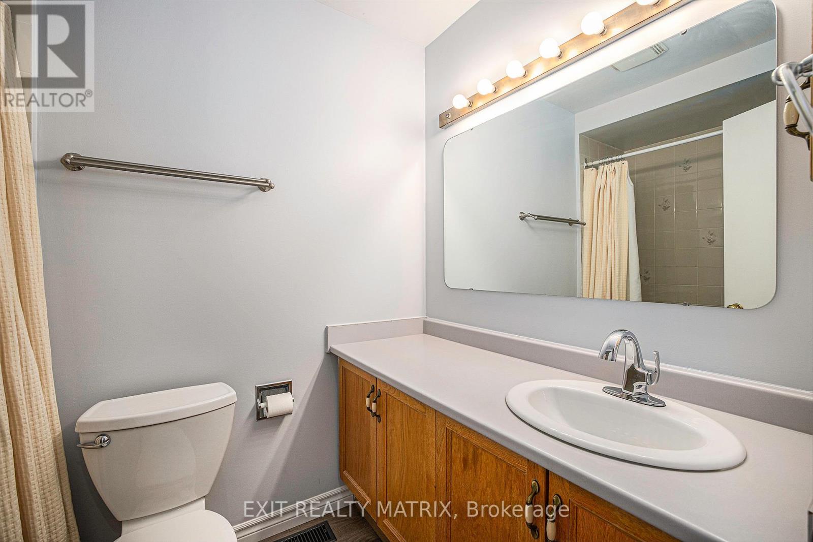 24 Oakhaven Private, Ottawa, Ontario  K1K 4K1 - Photo 13 - X14084358