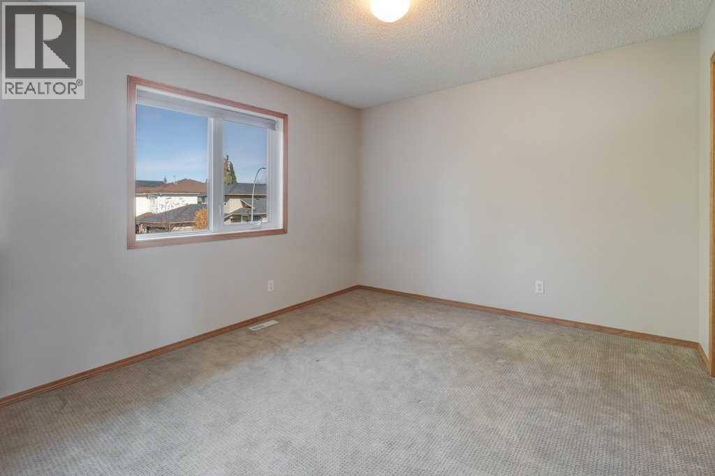 212 Riverview Close SE, Calgary, Alberta  T2C 4G7 - Photo 23 - A2352536