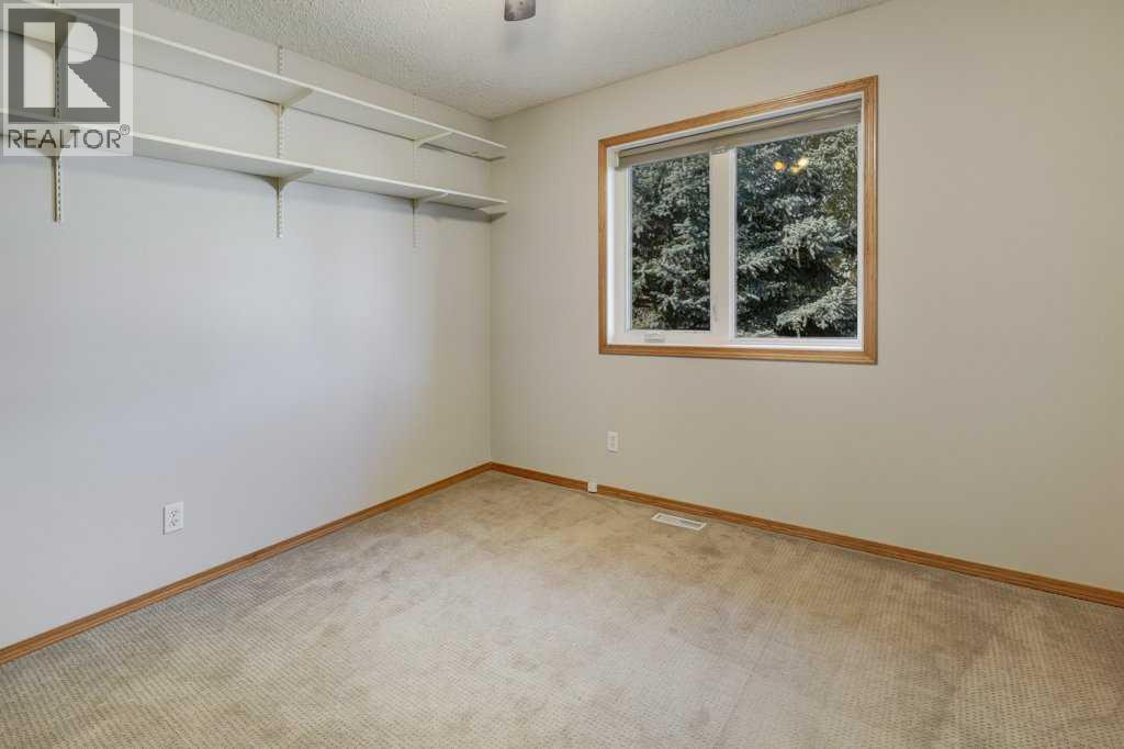 212 Riverview Close SE, Calgary, Alberta  T2C 4G7 - Photo 21 - A2352536