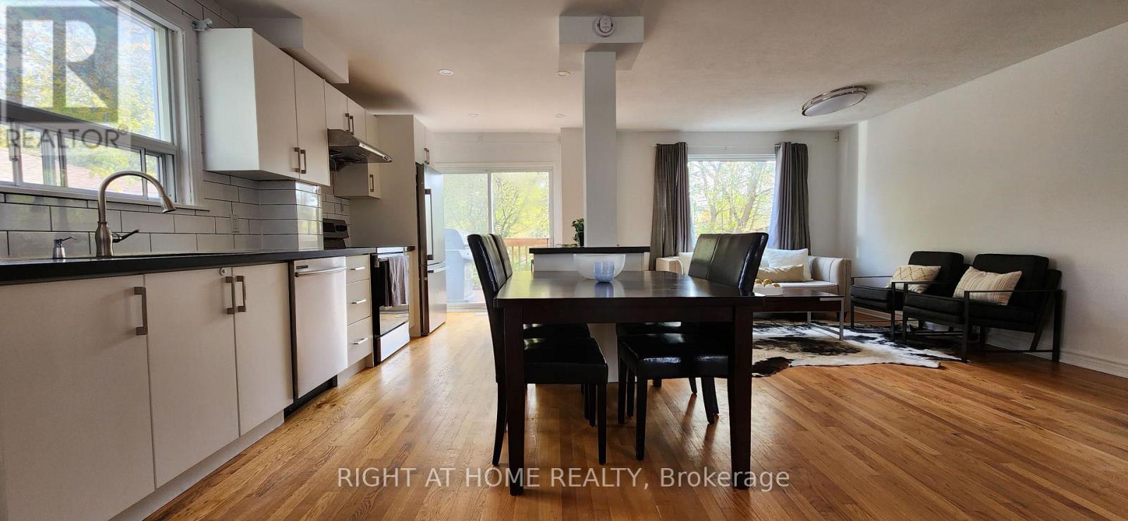 63 Lindsay Avenue, Newmarket, Ontario  L3Y 4N7 - Photo 5 - N14084352