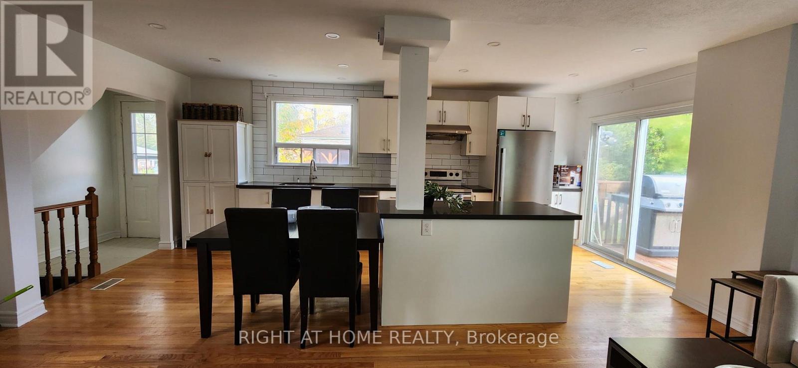 63 Lindsay Avenue, Newmarket, Ontario  L3Y 4N7 - Photo 6 - N14084352
