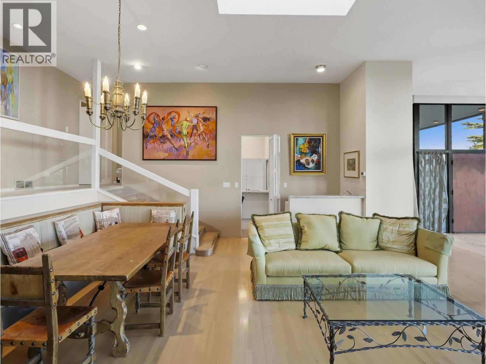 1439 Sandhurst Place, West Vancouver, British Columbia  V7X 2P4 - Photo 13 - R3175886