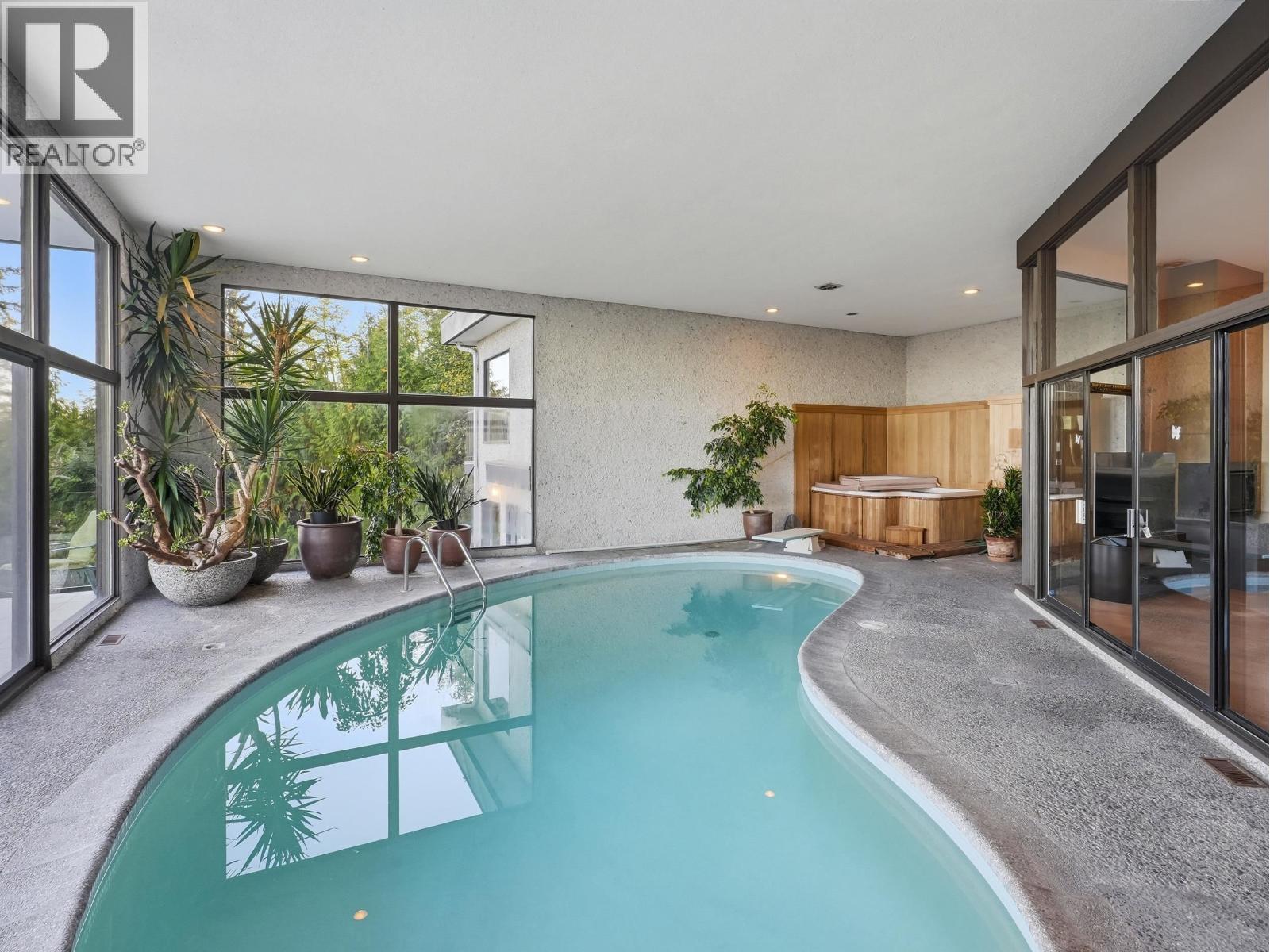 1439 Sandhurst Place, West Vancouver, British Columbia  V7X 2P4 - Photo 14 - R3175886