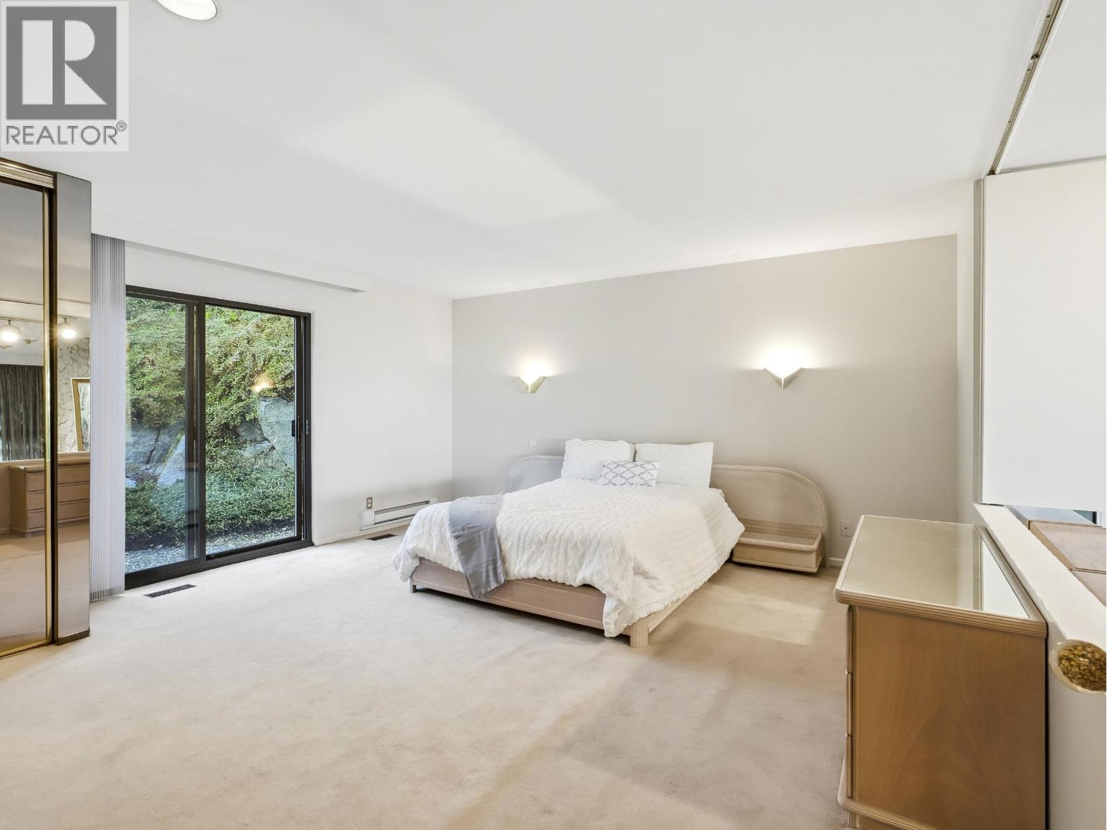 1439 Sandhurst Place, West Vancouver, British Columbia  V7X 2P4 - Photo 23 - R3175886
