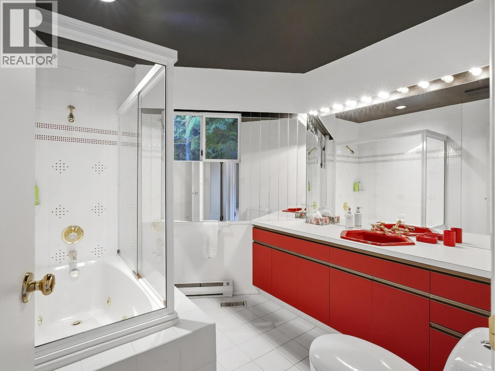 1439 Sandhurst Place, West Vancouver, British Columbia  V7X 2P4 - Photo 30 - R3175886