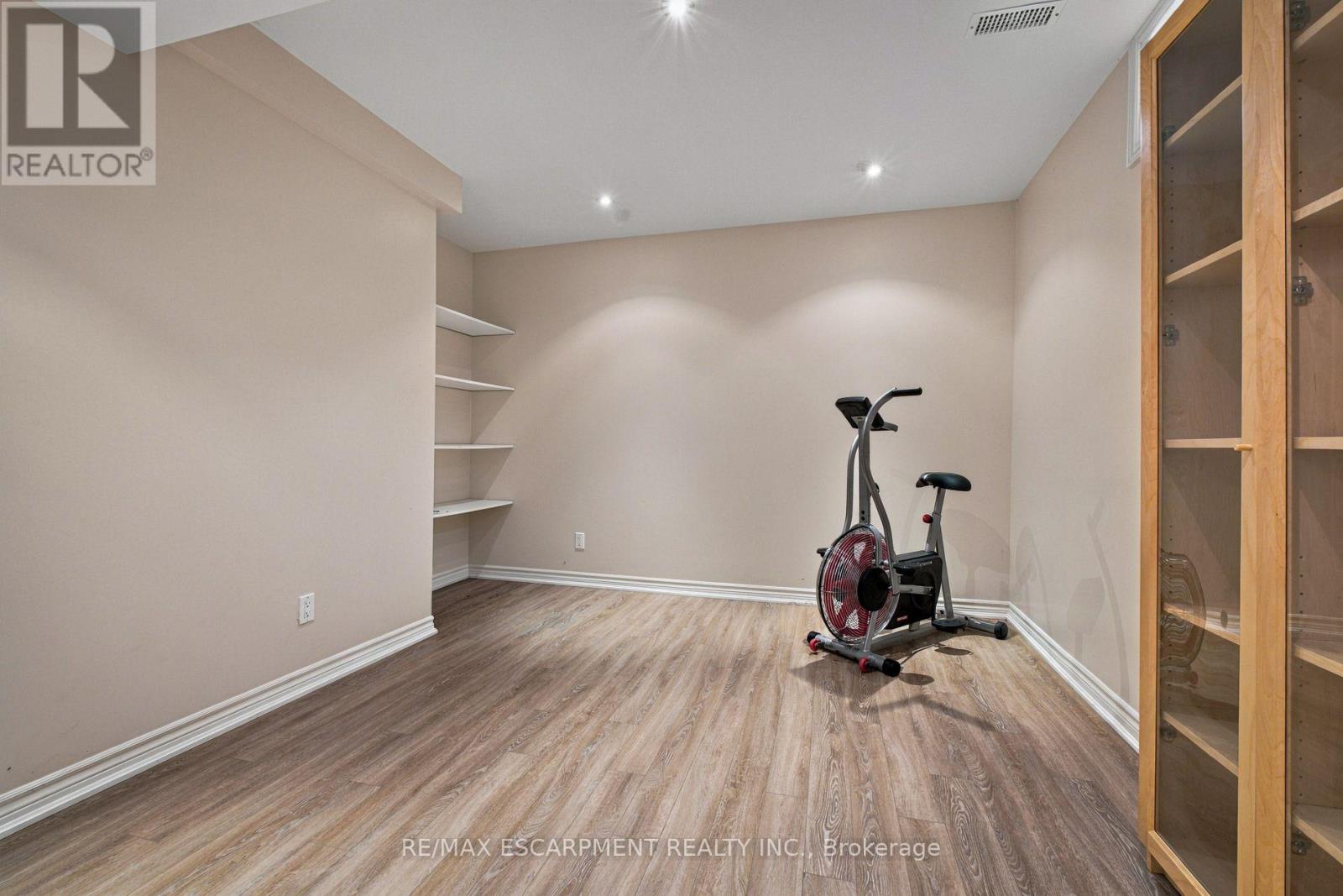 2026 Mississauga Road, Mississauga, Ontario L5H 2K6 - Photo 38 - W14084364