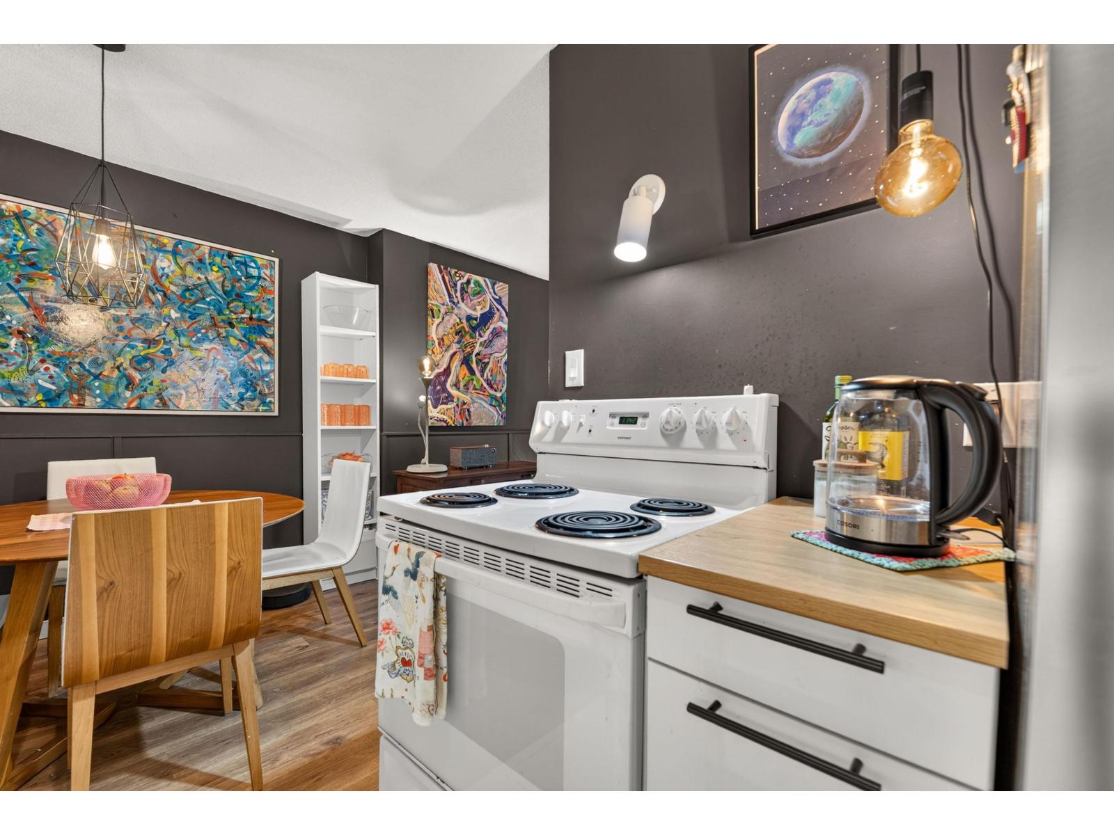 304 1444 Martin Street, Surrey, British Columbia  V4B 3W7 - Photo 8 - R3174414