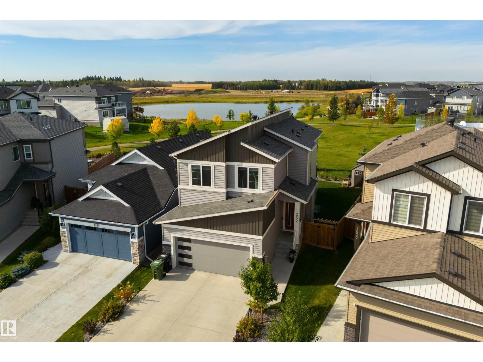 1032 BERG PL