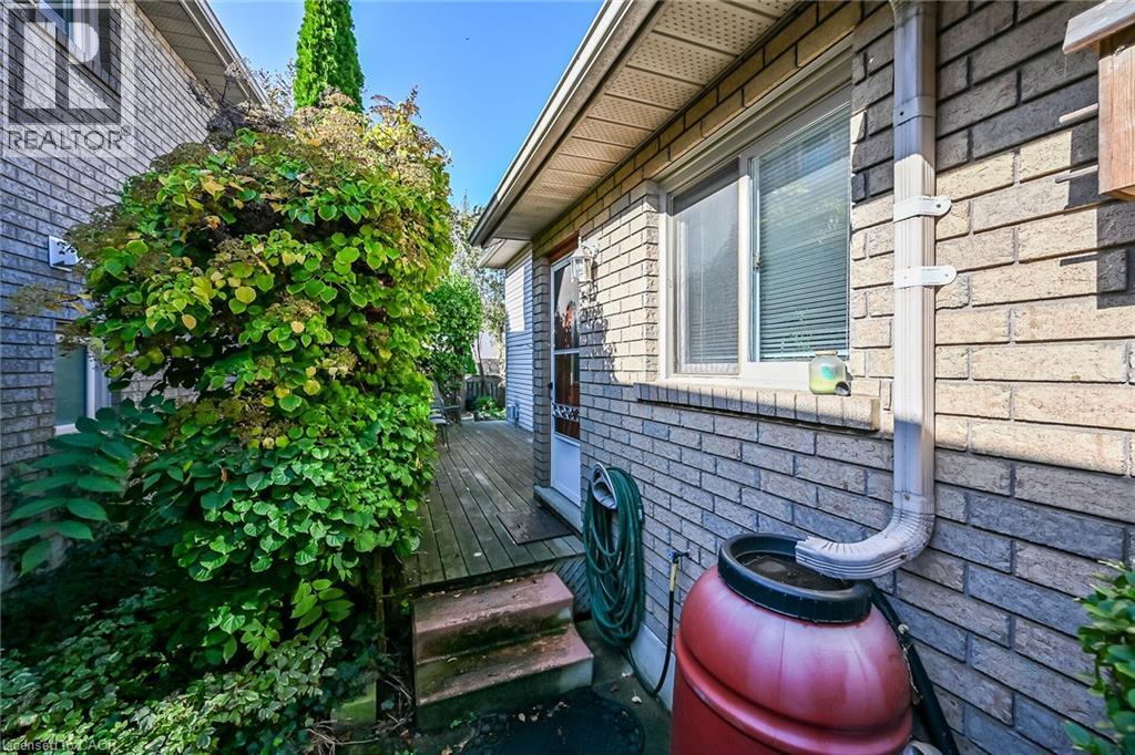 37 Glenhollow Drive, Hamilton, Ontario  L8J 3R8 - Photo 39 - 40871754