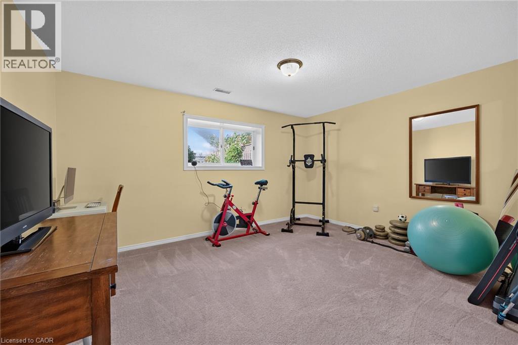 37 Glenhollow Drive, Hamilton, Ontario  L8J 3R8 - Photo 33 - 40871754