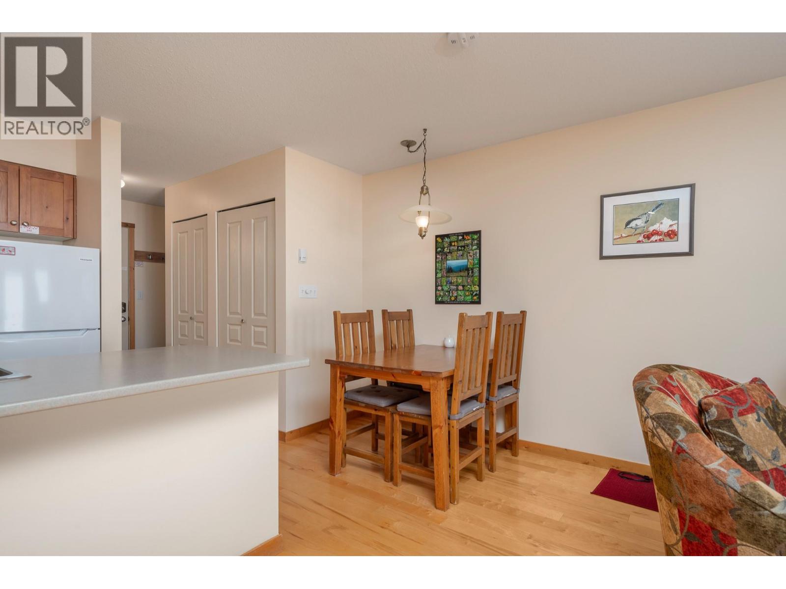 9808 Silver Star Road Unit# 202, Silver Star, British Columbia  V1B 3X4 - Photo 10 - 10402750