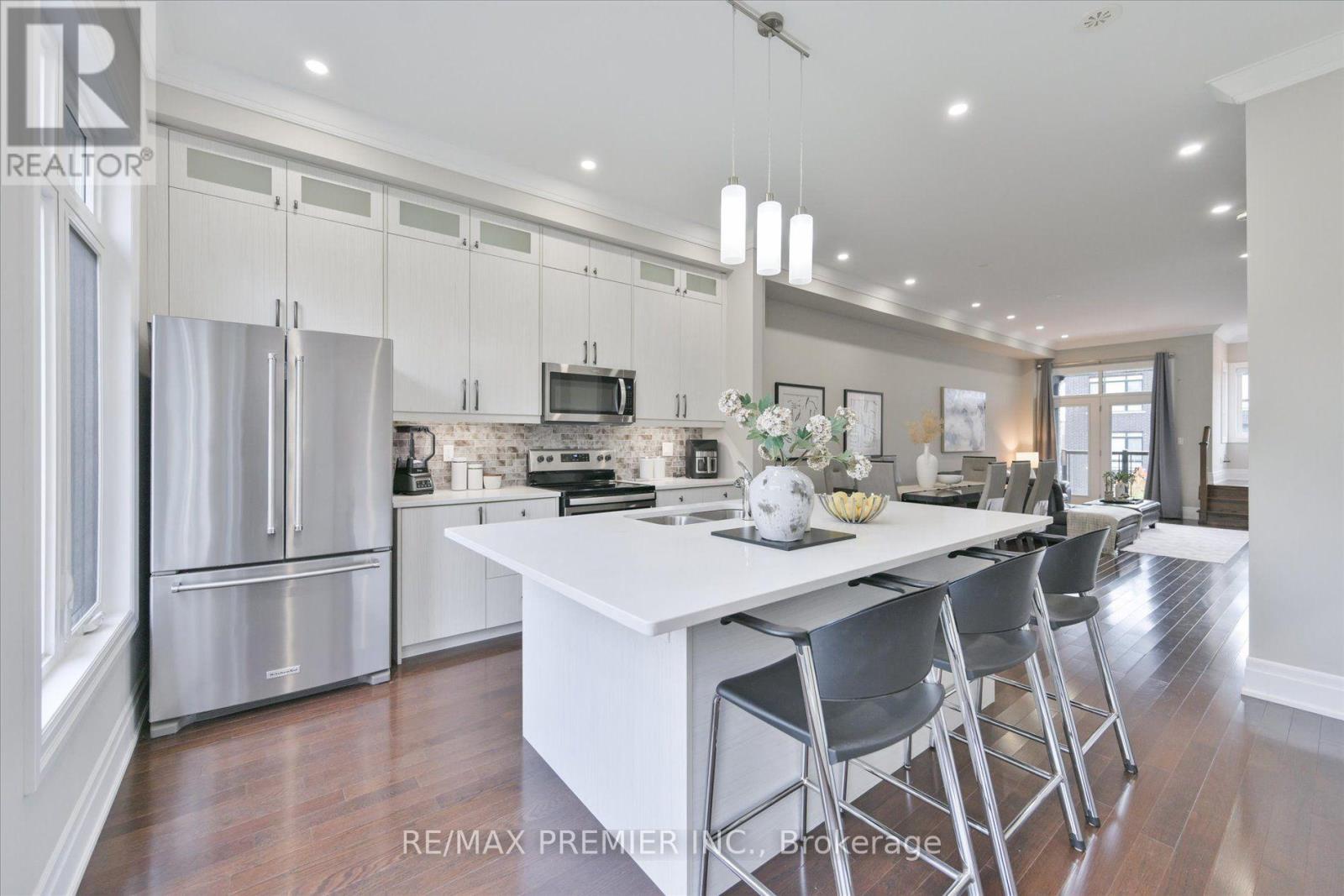 86 Golden Trail, Vaughan, Ontario  L6A 5A1 - Photo 4 - N14080520