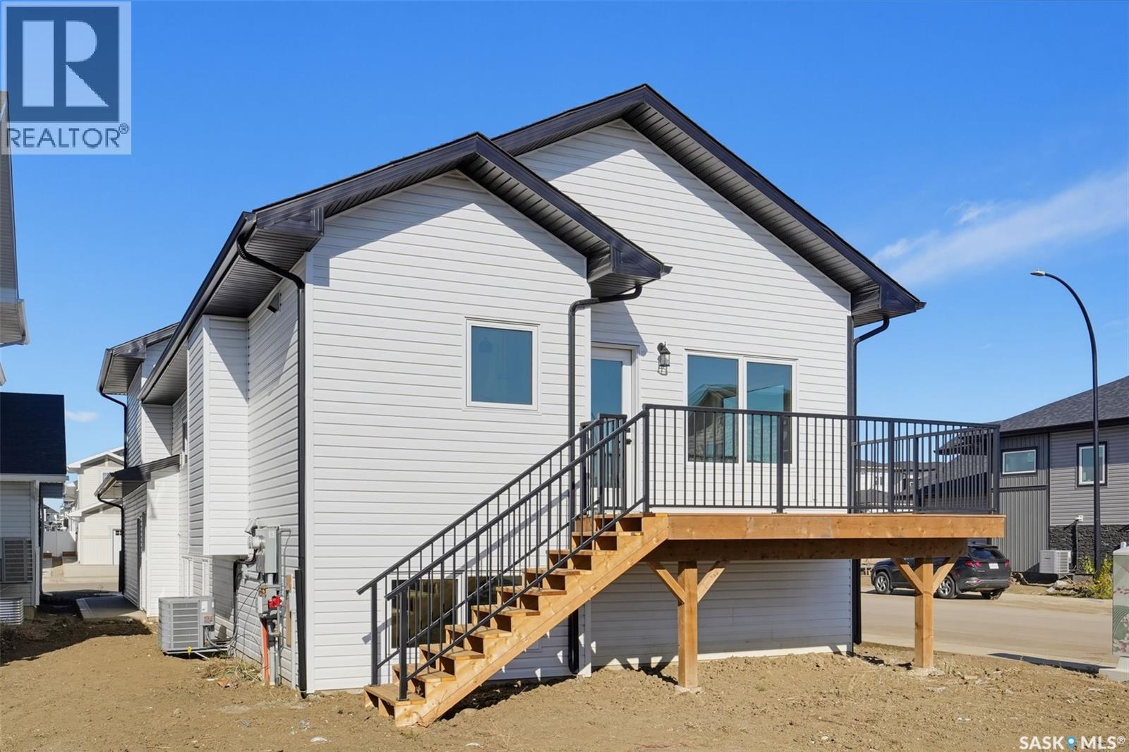 239 Taskamanwa Street, Saskatoon, Saskatchewan  S7V 1X3 - Photo 31 - SK051228