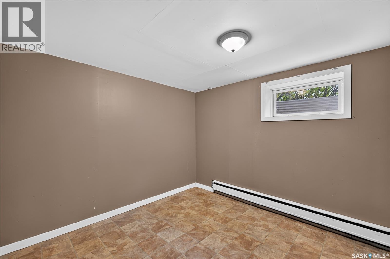 21 Dunning Crescent, Regina, Saskatchewan  S4S 3V9 - Photo 24 - SK051177