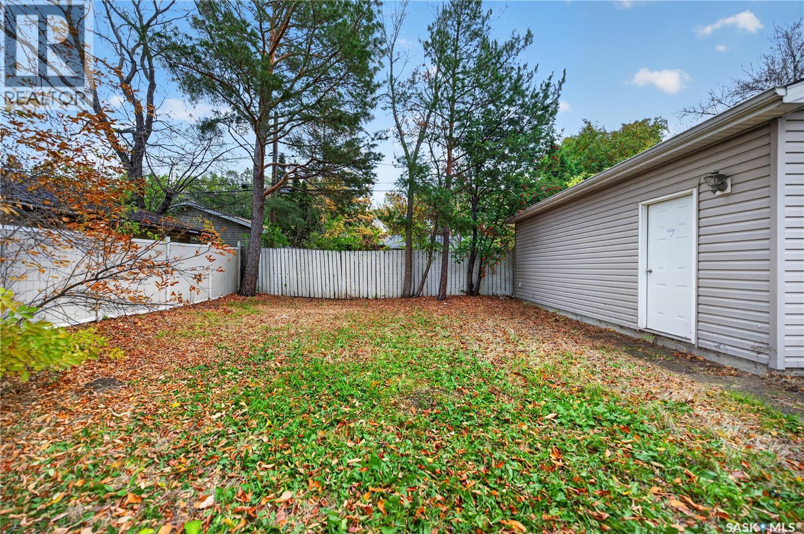 21 Dunning Crescent, Regina, Saskatchewan  S4S 3V9 - Photo 29 - SK051177