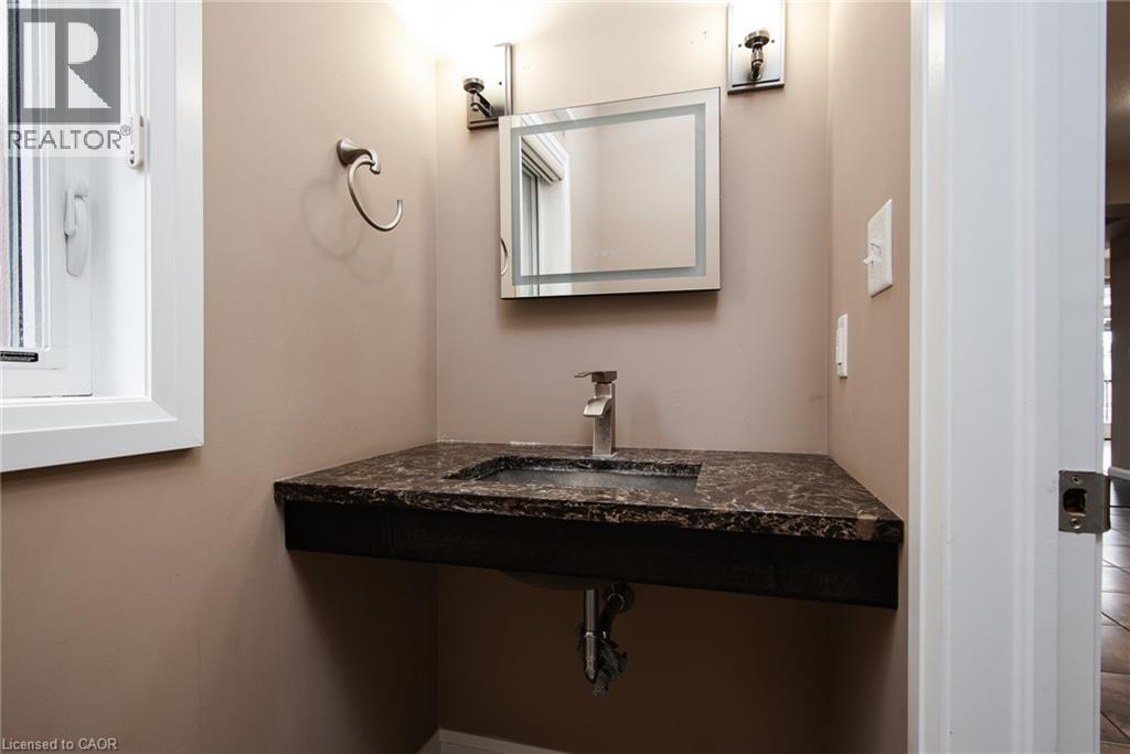 299 Moorlands Crescent, Kitchener, Ontario  N2P 0C4 - Photo 28 - 40852861