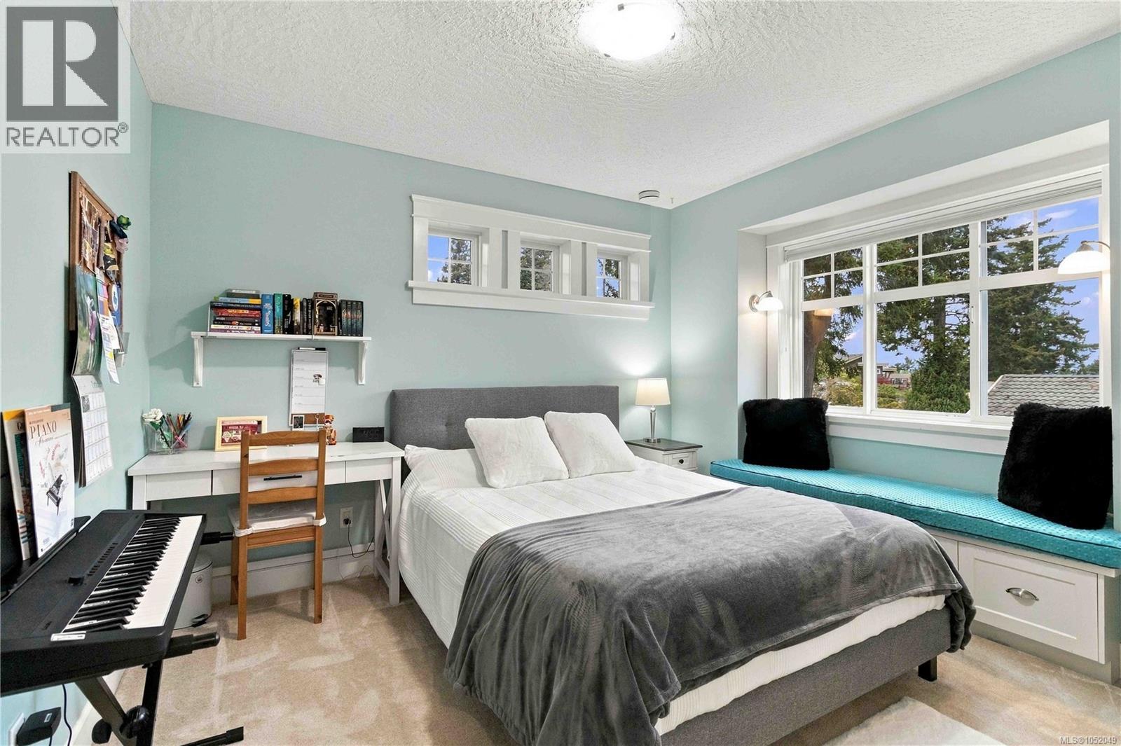 4529 Seawood Terr